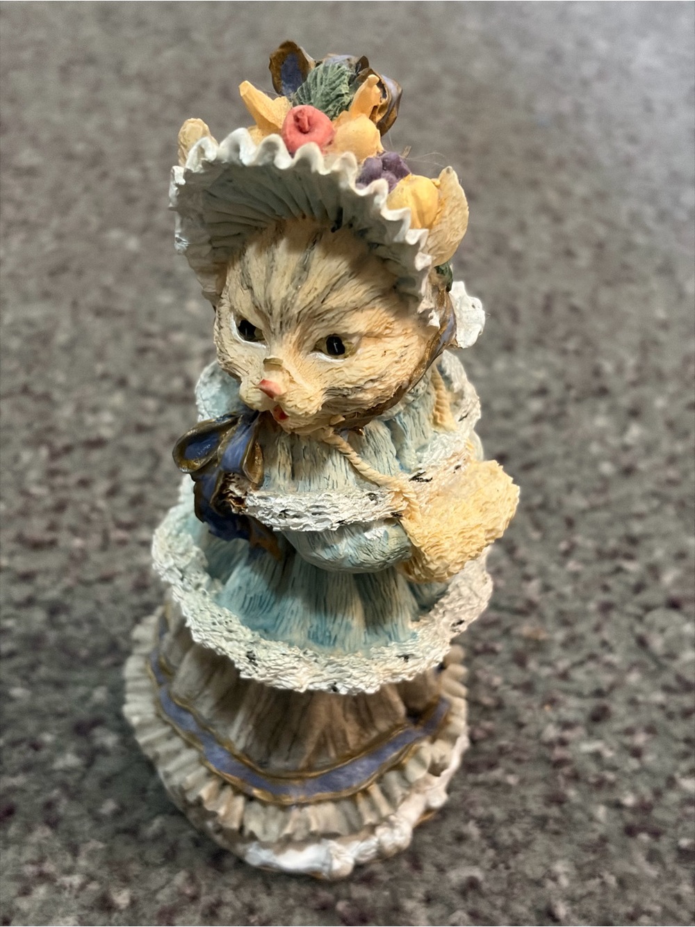 1993 Decorative Abigail Whiskers Cat Figurine